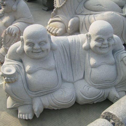屋外ポートレート彫刻